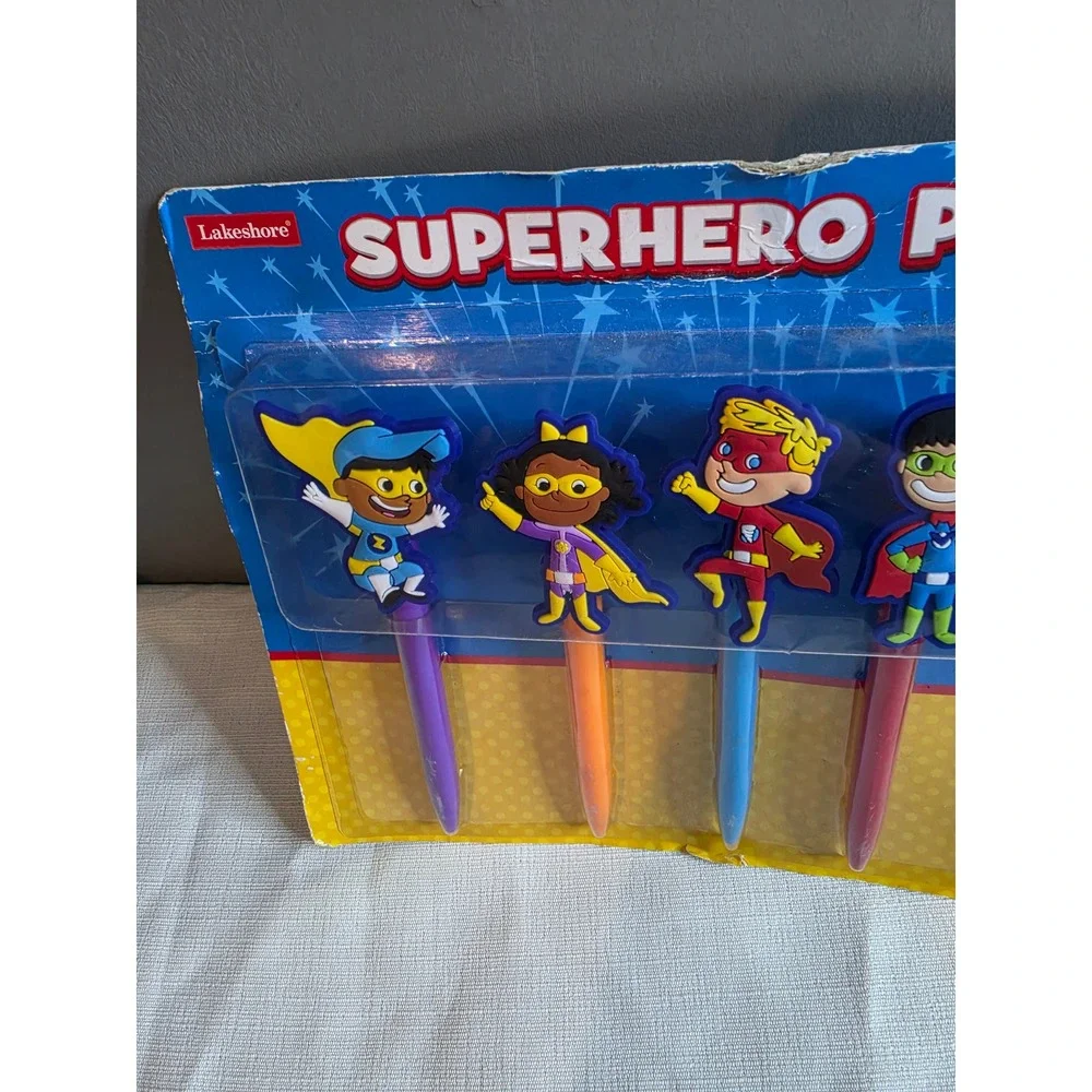 Lakeshore Superhero Pens Set of 5 Character Topper Ballpoint Pens XX2019EC